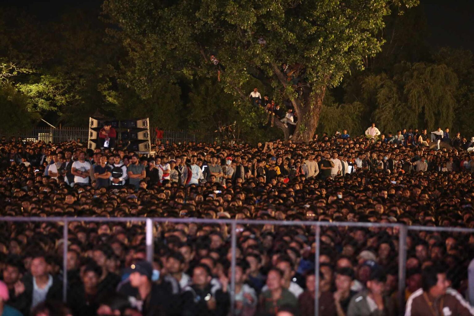 नेपाली टोलीको समर्थनमा राष्ट्रपतिदेखि सर्वसाधारणसम्म, तस्बिरहरू