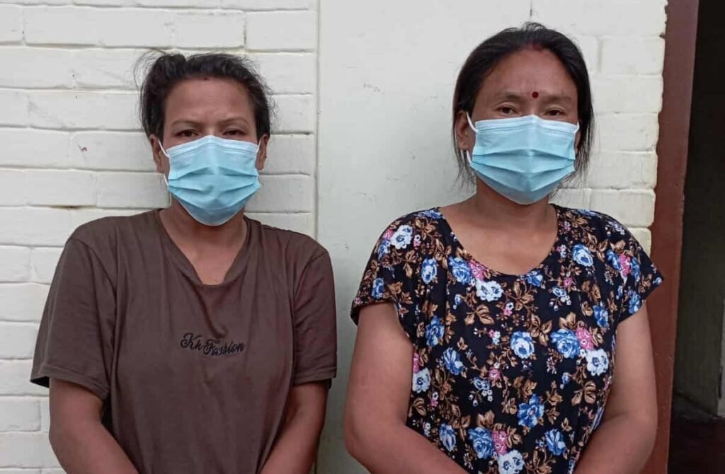 नारायणगढमा कपडा पसलबाट कपडा चोरी गरी फरार दुई महिला पक्राउ